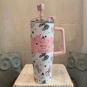 ⚡️Wellness 40oz Bow Tumbler with Straw & Topper